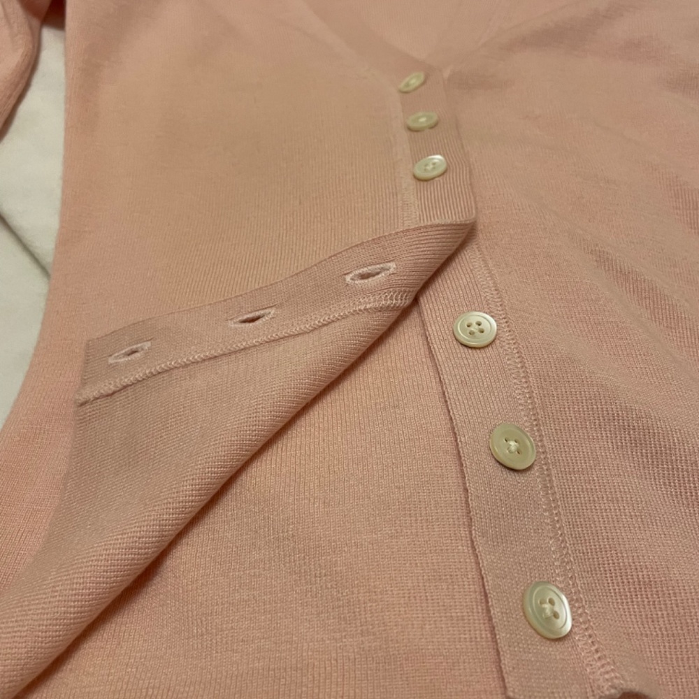 Banana Republic V-Neck Cashmere Cardigan - Picture 4 of 7